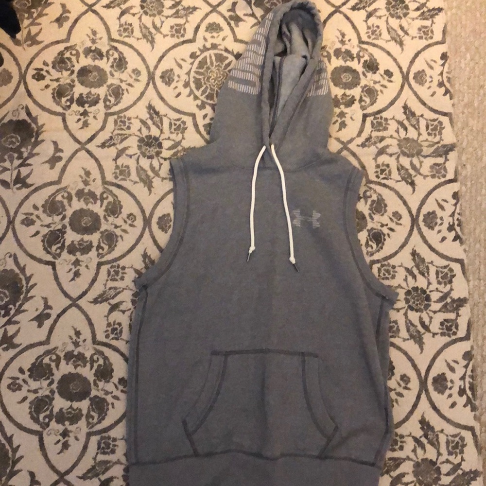 Under Armour Cut Off Sweatshirt